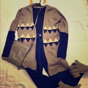 O’Neill Tan&Black, Tribal, Oversized Cardigan M.